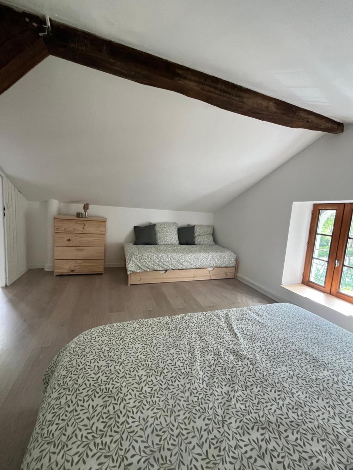 Maison Eclusiere Le Coup De Pompe Meilhan-sur-Garonne Esterno foto